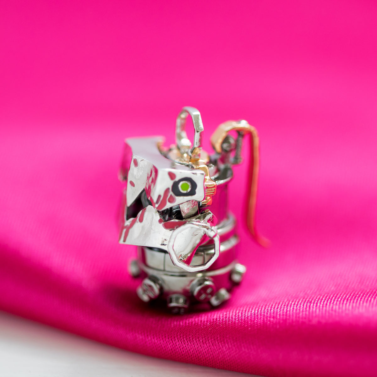 League of Legends X RockLove ARCANE Articulated Jinx Chomper Pendant Jewelry decoration