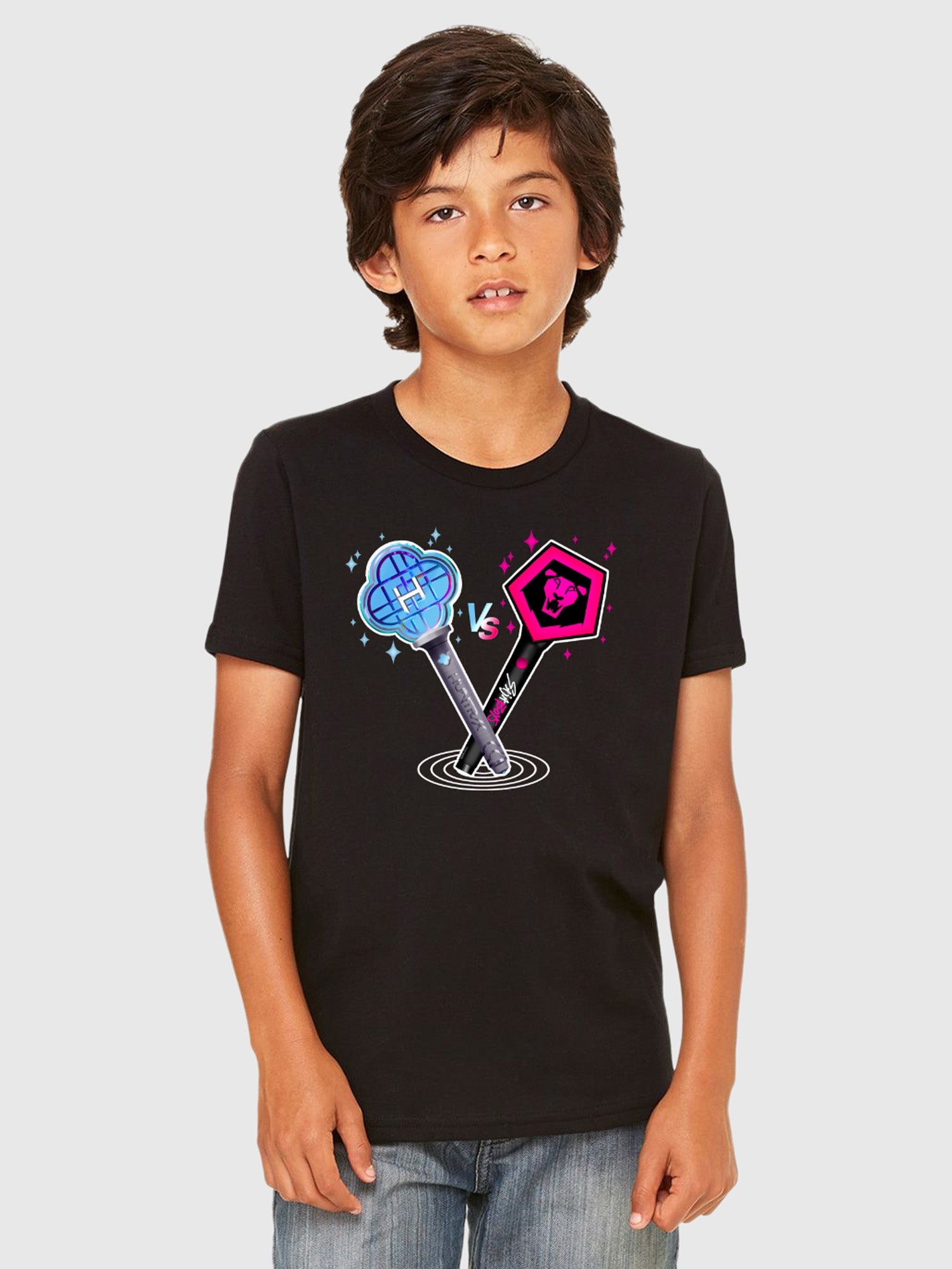 KPop Demon Hunters HUNTR/X & SAJA BOYS Light Sticks Glow in the Dark Kids T-Shirt