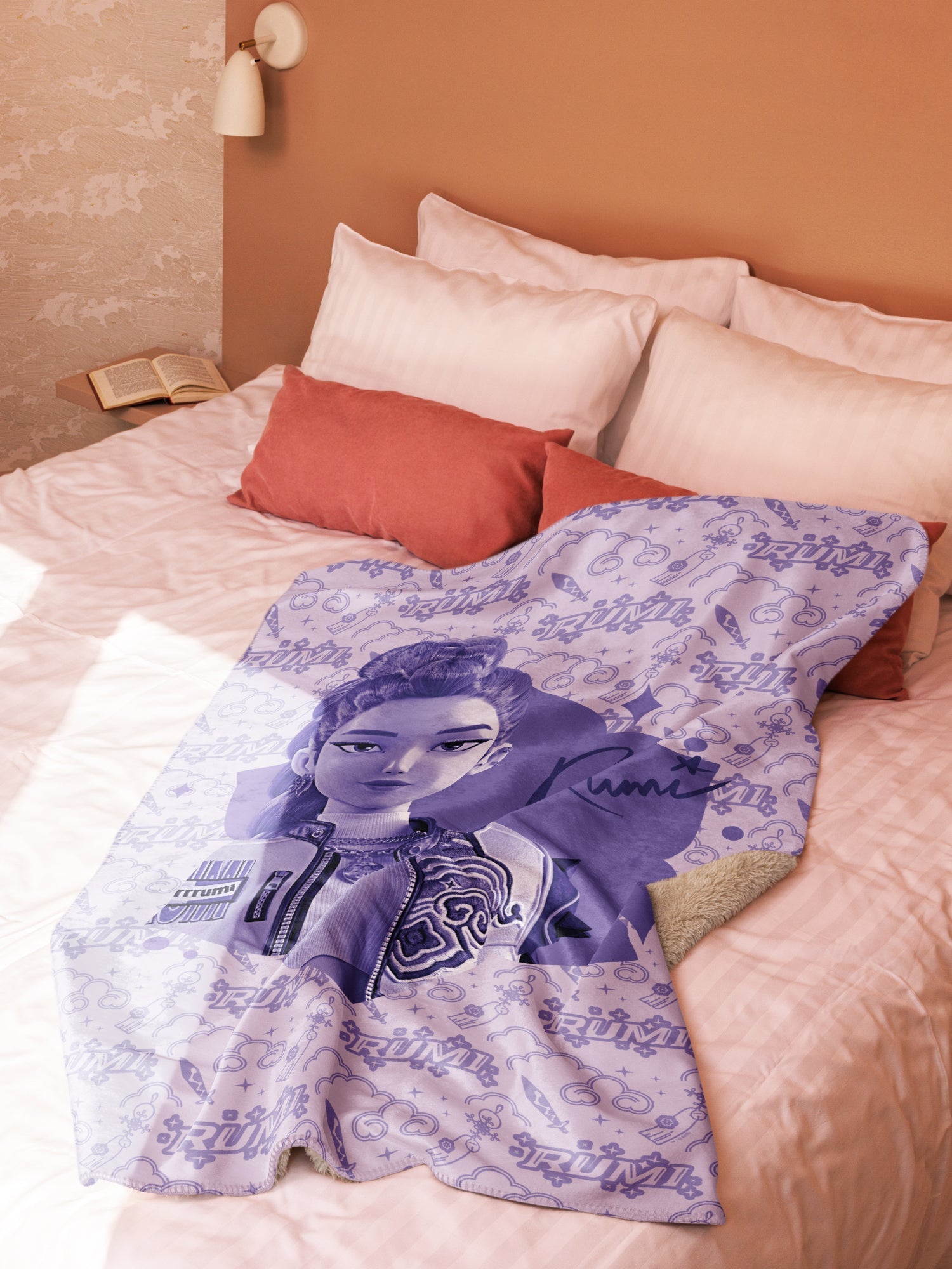 KPop Demon Hunters Sherpa Blanket Rumi